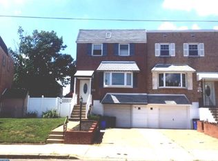 10220 Calera Rd, Philadelphia, PA 19114