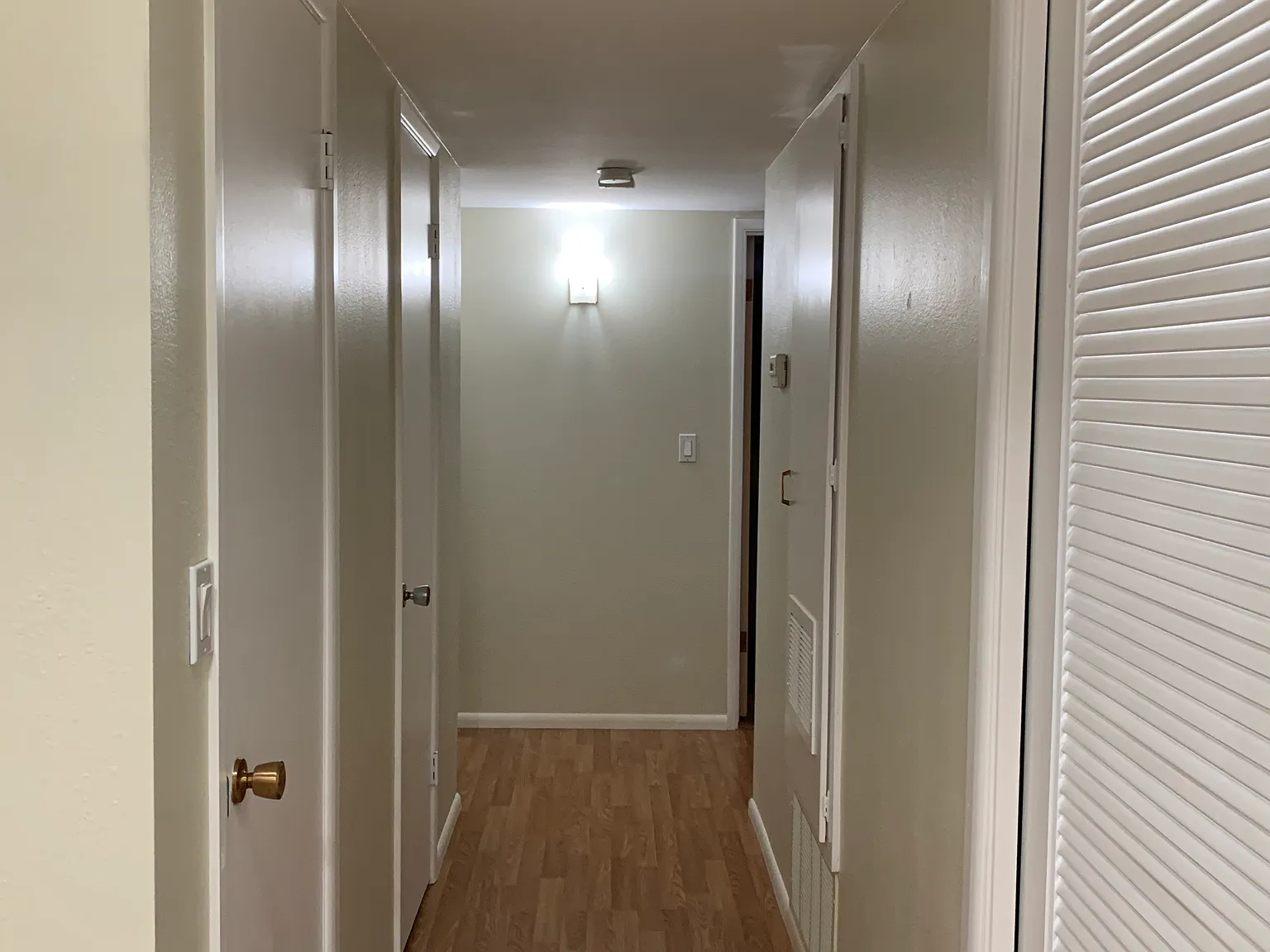 2 bed, 1270 sqft, $1,595 — Photo 2