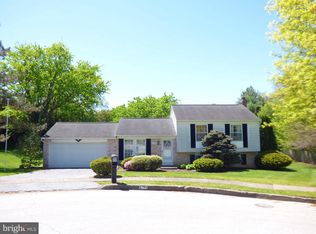 4779 Sweetbrier Dr, Harrisburg, PA 17111