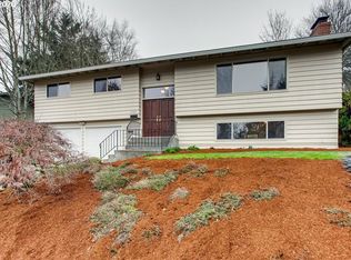 11455 SW Bel Aire Ln, Beaverton, OR 97008