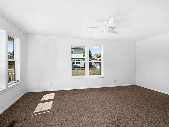 2nd image of 2309 E 11th St