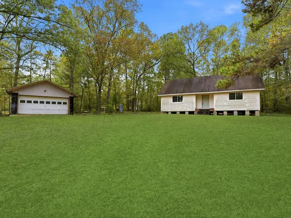 55 Dipping Vat Rd, New Waverly, TX 77358