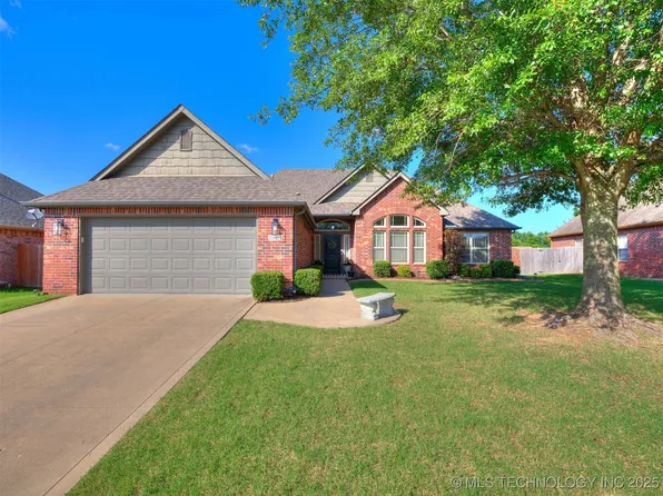 2603 S 16th Pl, Broken Arrow, OK 74012