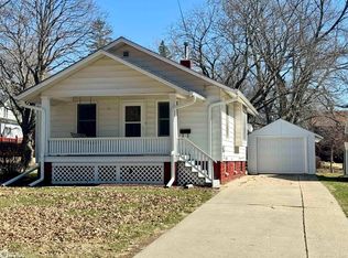 809 N Spruce St, Creston, IA 50801