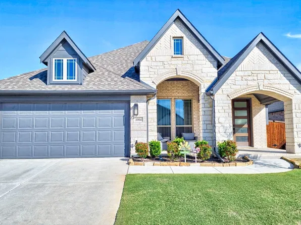 1004 Silver Sage Dr, Justin, TX 76247
