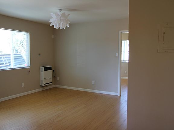 3rd image of 229 N Avenue 52 #0