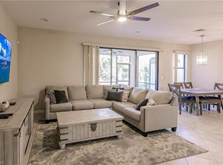 15410 Summit Place Cir #136, Naples, FL 34119