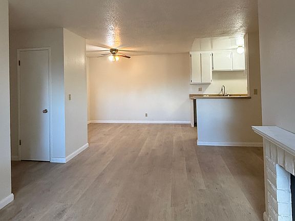 5th image of 259 N Capitol Ave Unit 158
