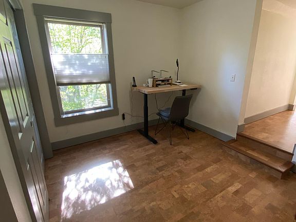 Bonus/flex space off of main bedroom