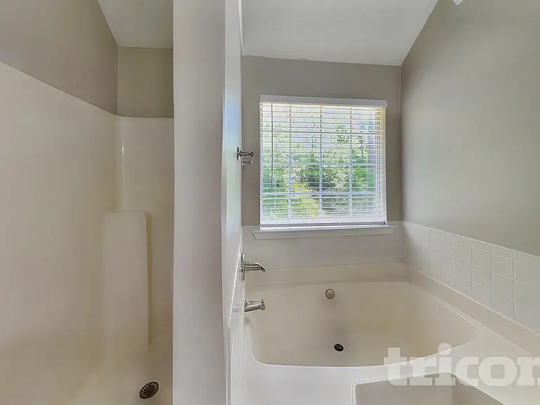 253 Cobblestone Ln — Photo 11