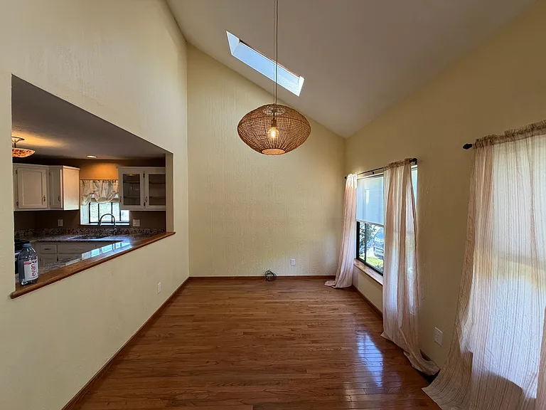 40 Danforth Ct — Photo 6