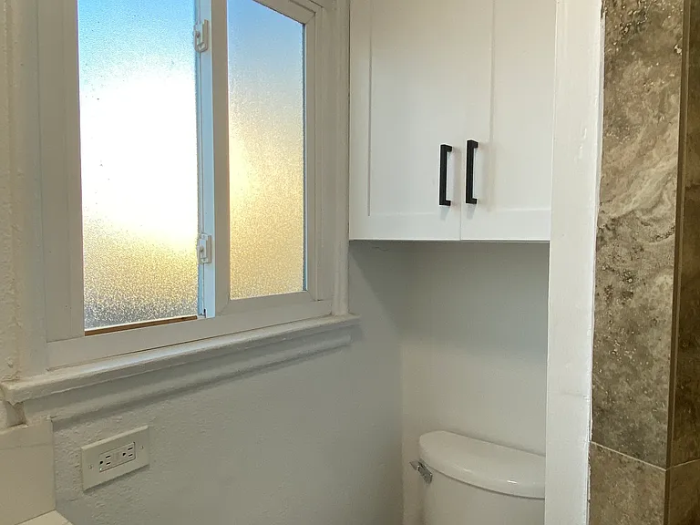 2278 Newport Blvd #5 — Photo 7