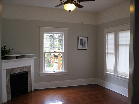 2nd image of 2306 Harney St