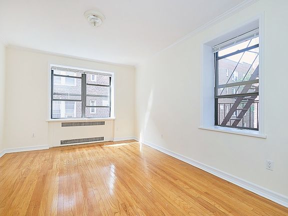 5th image of 36-20 Bowne St #2D