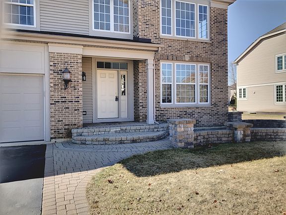2nd image of 3001 Blanchard Ln