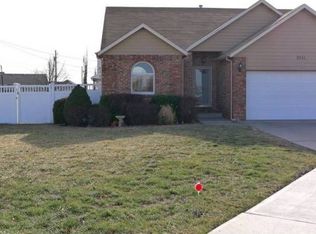 2941 Benjamin Ter, Salina, KS 67401