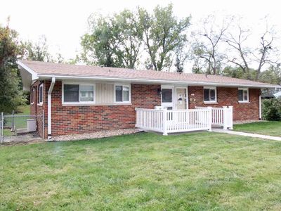 37 Holly Hill Dr, Alton, IL, 62002