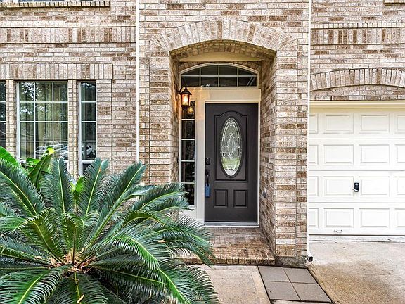 2nd image of 25014 Ivy Trace Ln