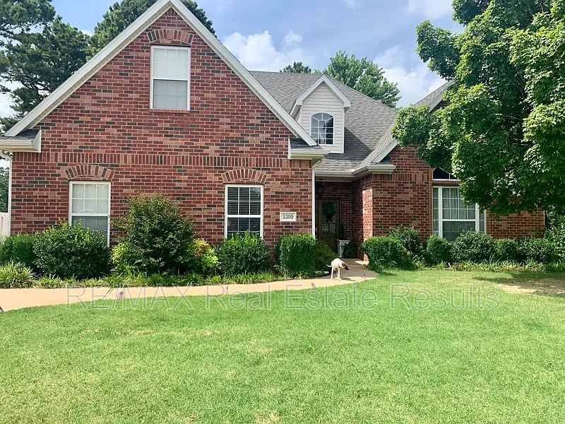 5300 S 44th Pl