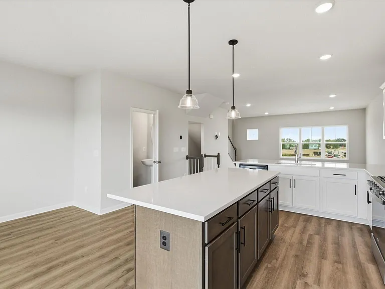124 Swansong Pl — Photo 10