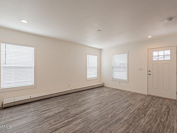 5th image of 312 E O'Neil Drive #148