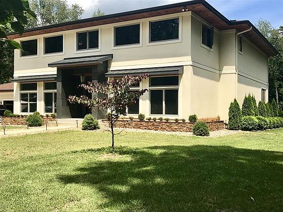 2nd image of 68634 W Banks Dr
