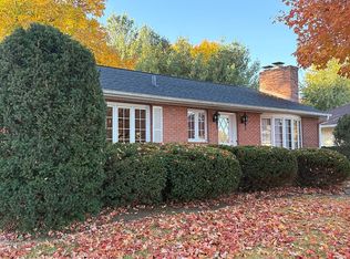 3826 27th Ave, Rock Island, IL 61201