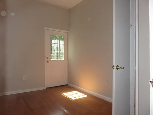 Rented by Rennit Inc. | media 15