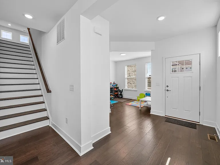 4 William Boyer Dr — Photo 30