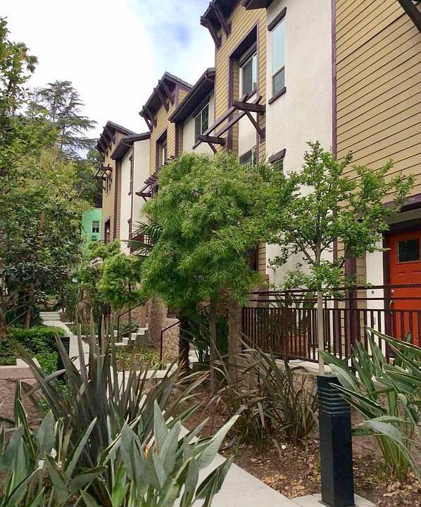 1st image of 1629 Echo Park Ave APT 4