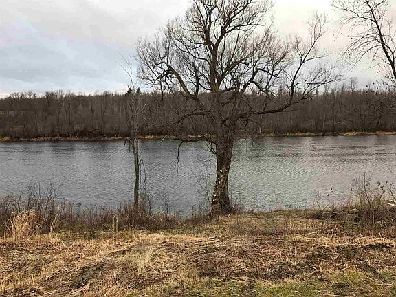 3rd image of 337 State Highway 37c