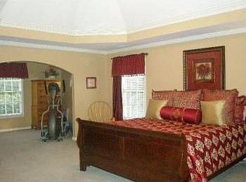 5th image of 9535 Stoney Bridge Ln