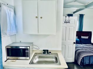 7143 Ranchito Ave #B, Van Nuys, CA 91405