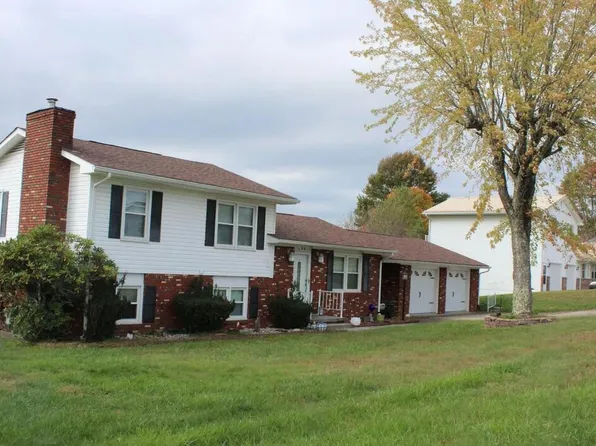 129 Ashley Dr, Beckley, WV 25801