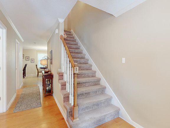 3rd image of 11733 Edison Dr