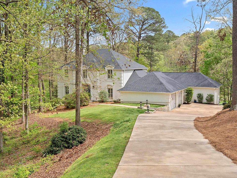 1st image of 1941 River Way Dr