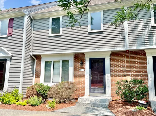 302 Foxwood Cir, Peabody, MA 01960