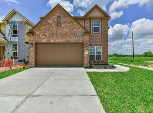 2402 Flickering Leaf Ln, Fresno, TX 77545