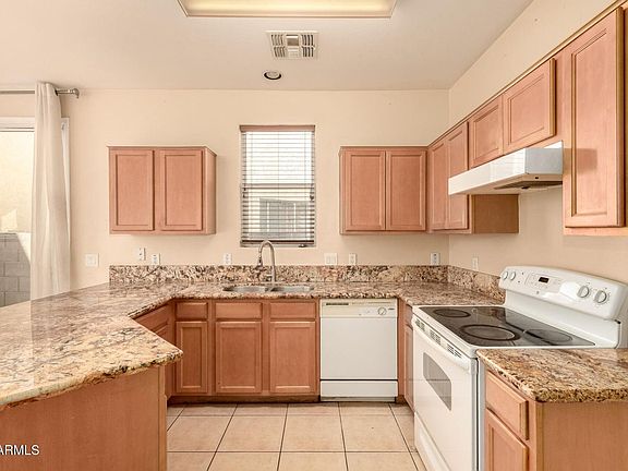 3rd image of 6614 W Polk St