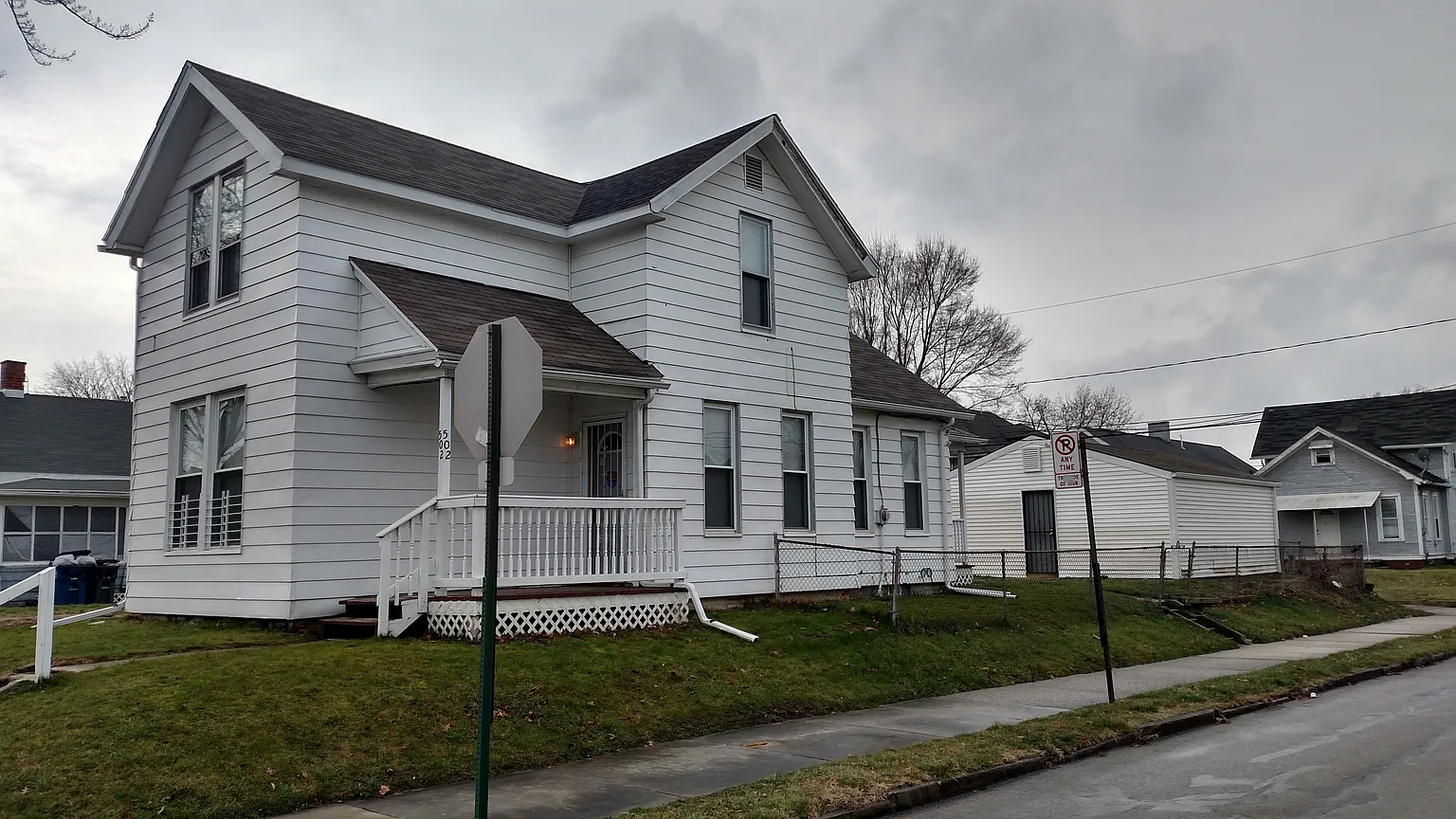 502 Saint Louis St photo 1