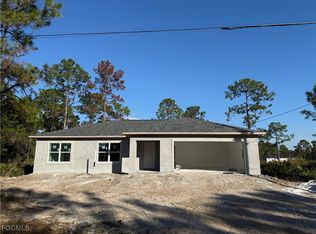 902 Clark Ave, Lehigh Acres, FL 33972