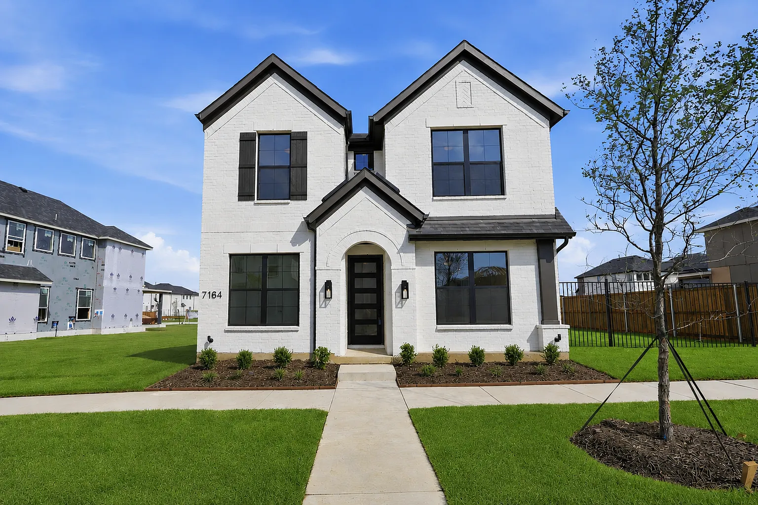 5 bed, 2439 sqft, $3,800 — Photo 1
