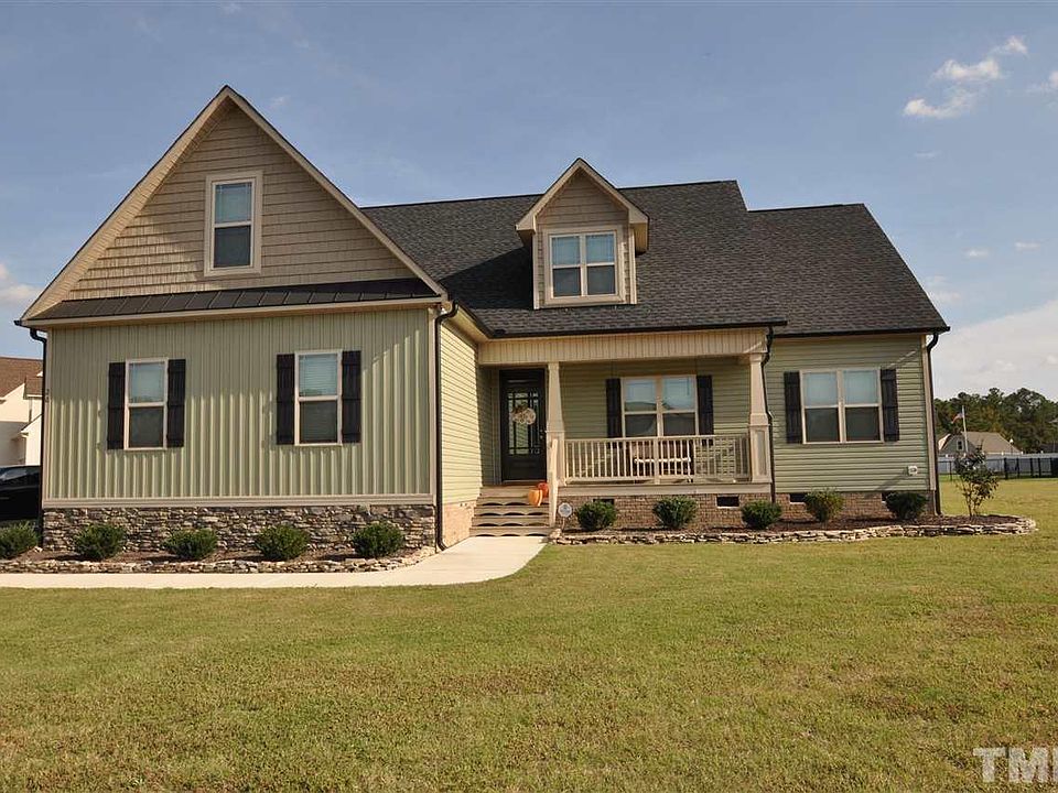 1st image of 20 Smithsanders Ct