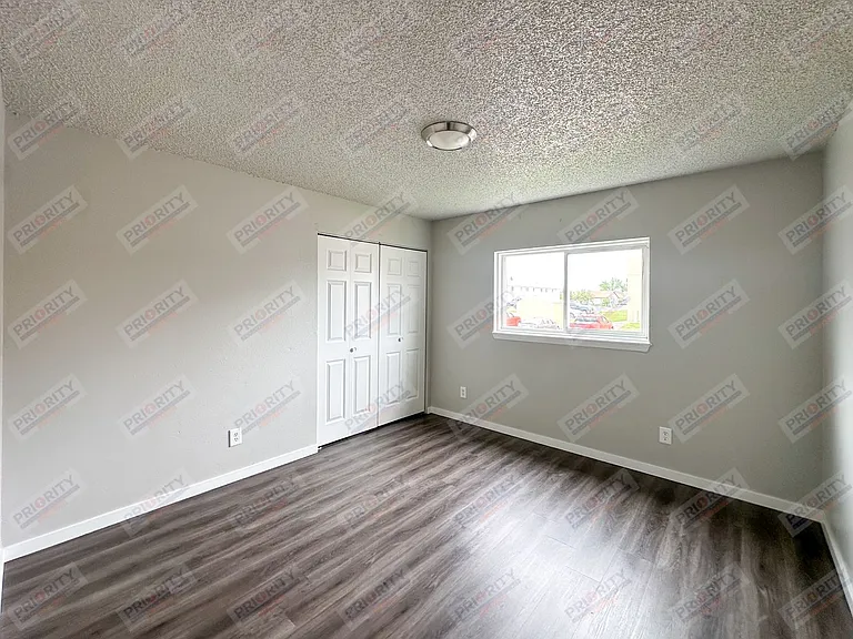 1106 Church Ave — Photo 13