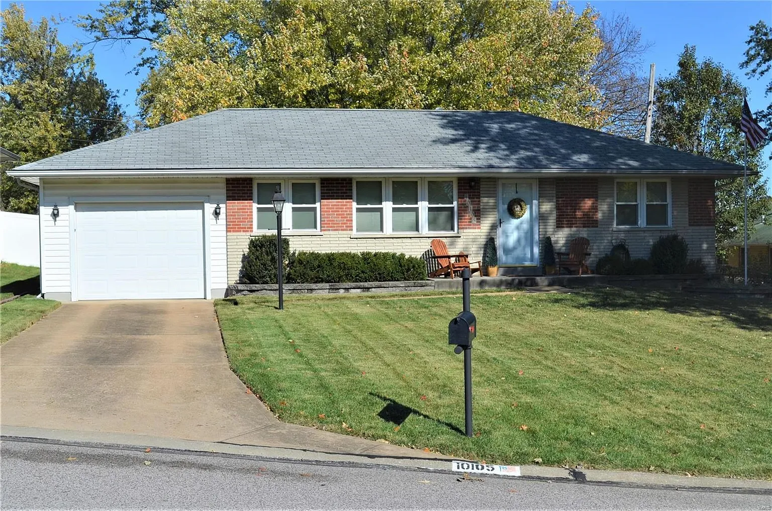 10105 Fite Cir photo 1