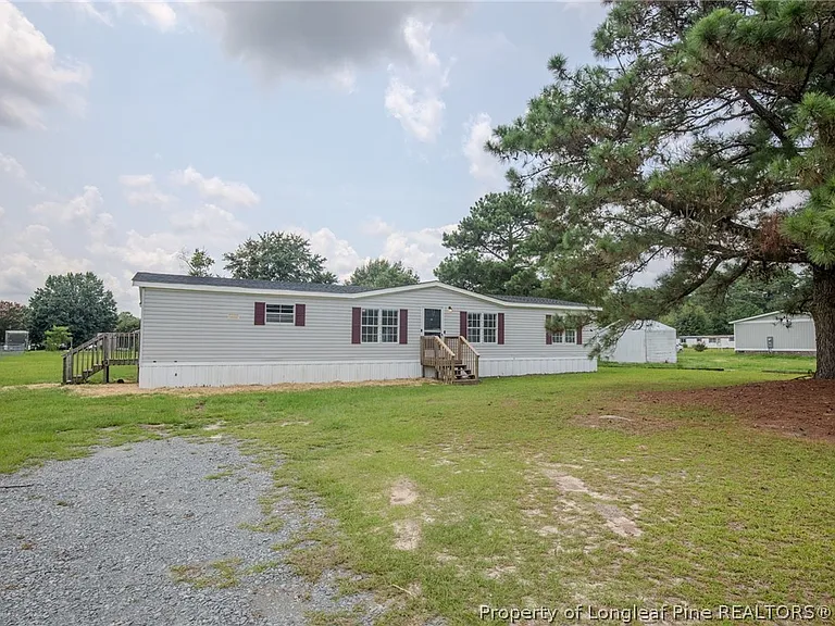 102 Ironwood Rd — Photo 1
