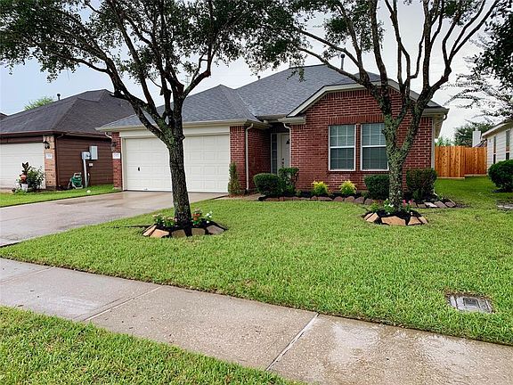 LANDSCAPED WITH YOU IN MIND.