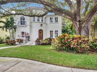 2712 W Leila Ave, Tampa, FL 33611