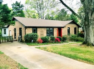 4803 Tara Dr, Greensboro, NC 27410