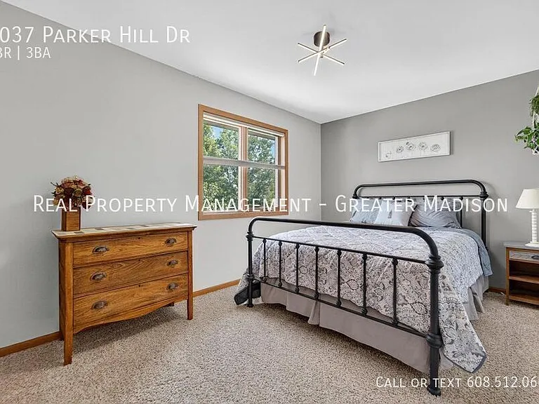 7037 Parker Hill Dr — Photo 15
